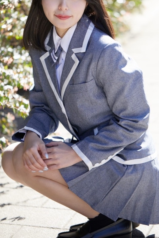 鷺ノ宮佳子